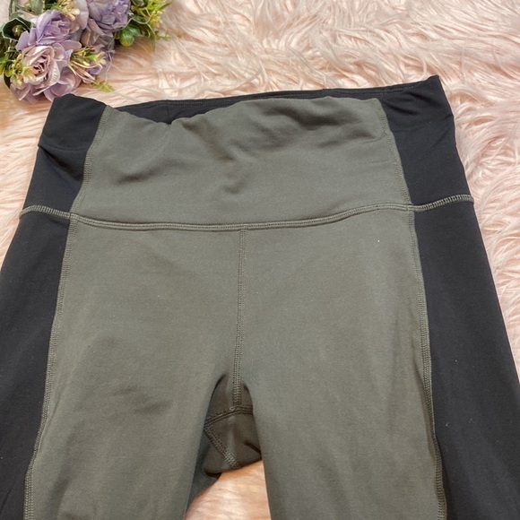 Athleta Spar Colorblock Leggings sz S - Picture 2 of 8